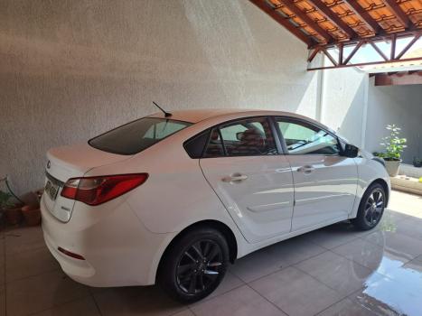HYUNDAI HB 20 Sedan 1.6 16V 4P FLEX COMFORT AUTOMTICO, Foto 2
