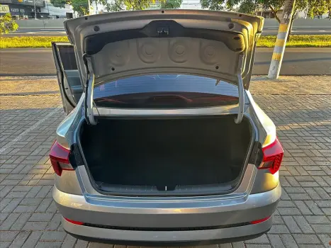 HYUNDAI HB 20 Sedan 1.0 12V 4P FLEX TGDI TURBO COMFORT AUTOMTICO, Foto 8