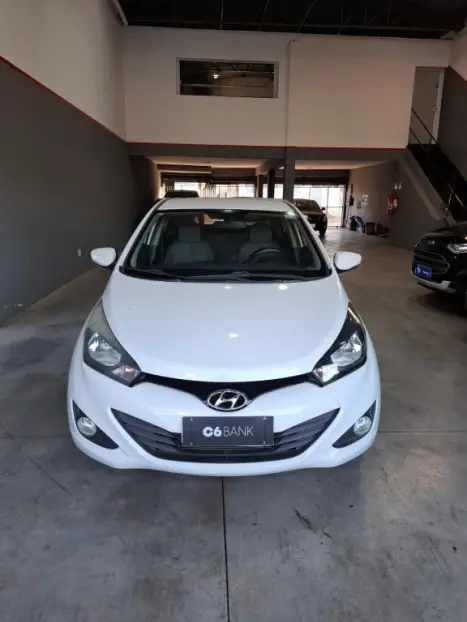 HYUNDAI HB 20 Sedan 1.6 16V 4P FLEX COMFORT STYLE AUTOMTICO, Foto 2