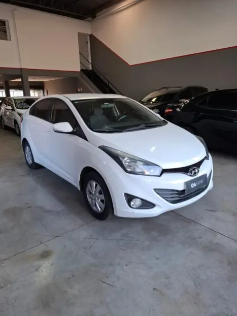 HYUNDAI HB 20 Sedan 1.6 16V 4P FLEX COMFORT STYLE AUTOMTICO, Foto 3