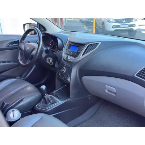 HYUNDAI HB 20 Sedan 1.0 12V 4P FLEX 5 ANOS, Foto 7
