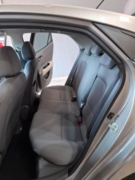 HYUNDAI HB 20 Sedan 1.0 12V 4P FLEX EVOLUTION, Foto 6