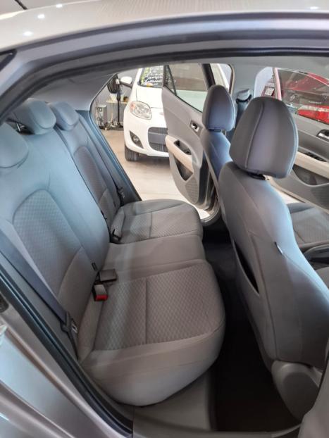 HYUNDAI HB 20 Sedan 1.0 12V 4P FLEX EVOLUTION, Foto 7