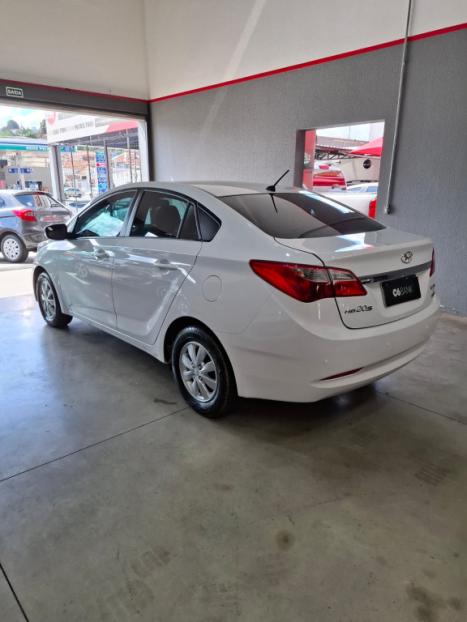 HYUNDAI HB 20 Sedan 1.6 16V 4P FLEX COMFORT PLUS AUTOMTICO, Foto 7
