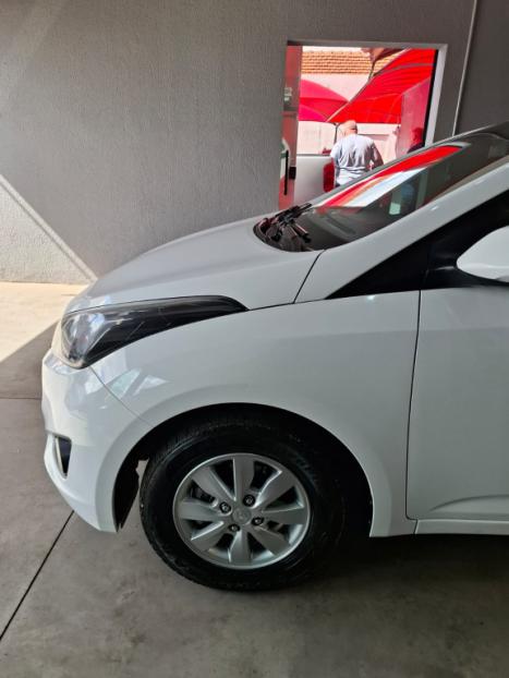 HYUNDAI HB 20 Sedan 1.6 16V 4P FLEX COMFORT PLUS AUTOMTICO, Foto 9
