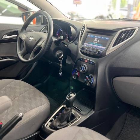 HYUNDAI HB 20 Sedan 1.6 16V 4P FLEX COMFORT AUTOMTICO, Foto 2