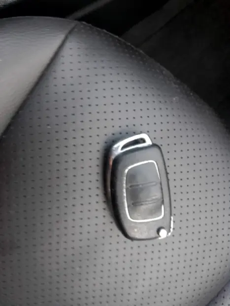 HYUNDAI HB 20 Sedan 1.6 16V 4P FLEX COMFORT PLUS, Foto 8