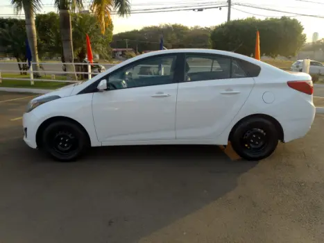 HYUNDAI HB 20 Sedan 1.6 16V 4P FLEX COMFORT PLUS, Foto 12