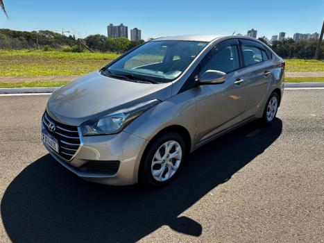 HYUNDAI HB 20 Sedan 1.0 12V 4P FLEX 5 ANOS, Foto 1