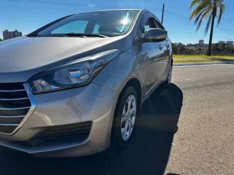 HYUNDAI HB 20 Sedan 1.0 12V 4P FLEX 5 ANOS, Foto 9