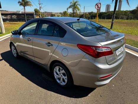 HYUNDAI HB 20 Sedan 1.0 12V 4P FLEX 5 ANOS, Foto 13