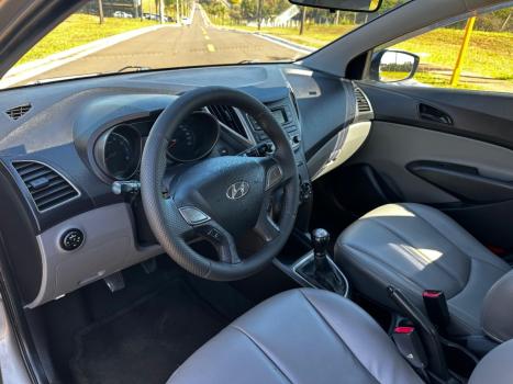 HYUNDAI HB 20 Sedan 1.0 12V 4P FLEX 5 ANOS, Foto 16