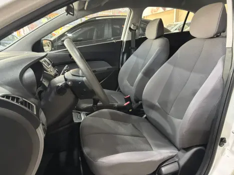 HYUNDAI HB 20 Sedan 1.0 12V 4P FLEX COMFORT PLUS, Foto 10