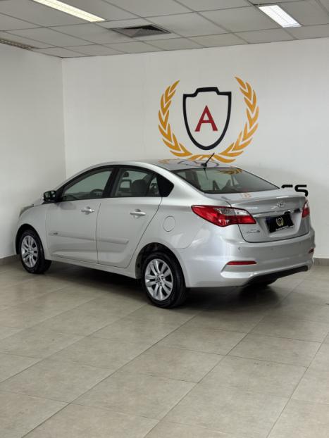 HYUNDAI HB 20 Sedan 1.0 12V 4P FLEX COMFORT PLUS, Foto 7