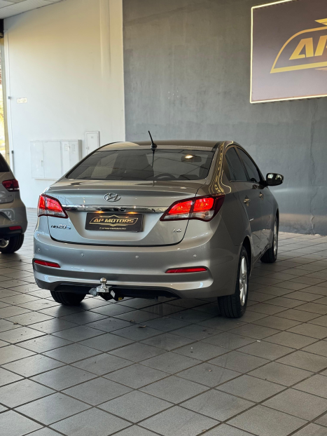 HYUNDAI HB 20 Sedan 1.6 16V 4P FLEX COMFORT STYLE, Foto 2