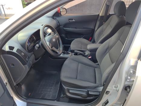 HYUNDAI I30 2.0 16V 4P AUTOMTICO, Foto 9