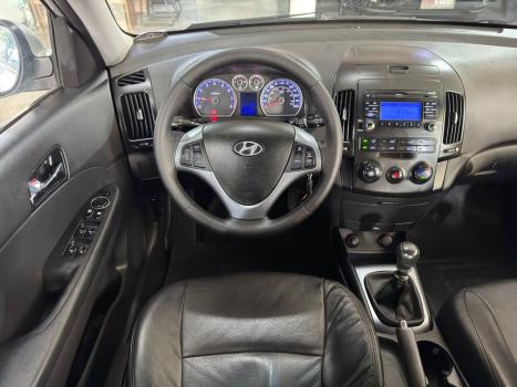 HYUNDAI I30 2.0 16V 4P, Foto 11