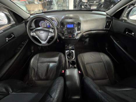 HYUNDAI I30 2.0 16V 4P, Foto 12