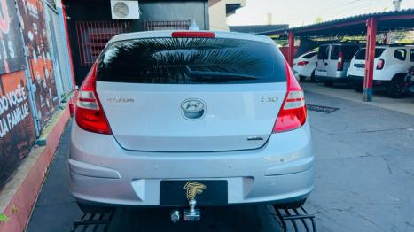 HYUNDAI I30 2.0 16V 4P AUTOMTICO, Foto 2