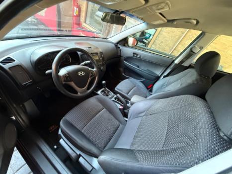 HYUNDAI I30 2.0 16V 4P, Foto 8