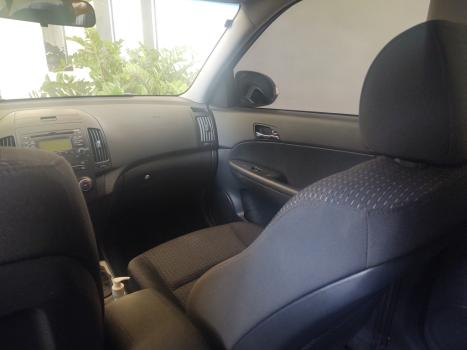 HYUNDAI I30 2.0 16V 4P, Foto 7