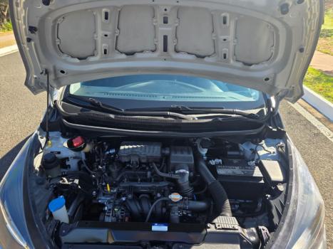 HYUNDAI Tucson 2.0 16V 4P GLS, Foto 8