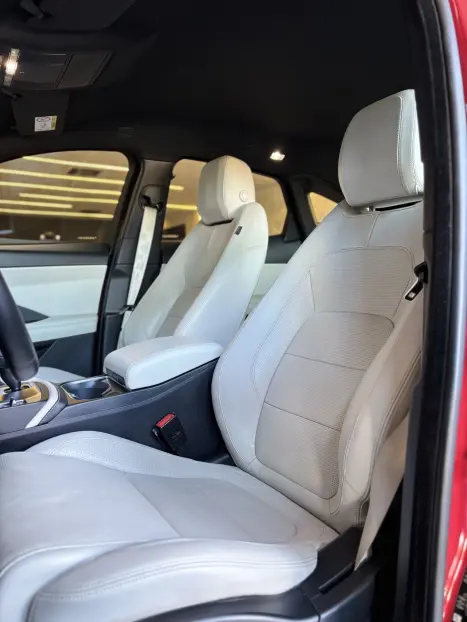 JAGUAR E-Pace 2.0 16V 4P P300 R-DYNAMIC SE AWD TURBO AUTOMTICO, Foto 11