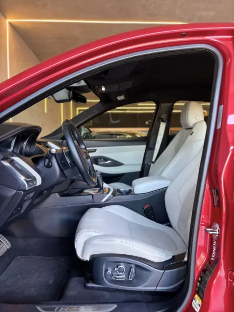 JAGUAR E-Pace 2.0 16V 4P P300 R-DYNAMIC SE AWD TURBO AUTOMTICO, Foto 12
