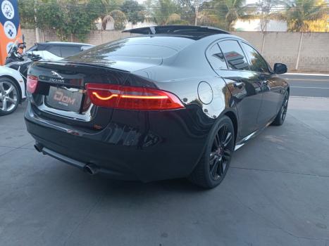 JAGUAR XE 2.0 16V 4P SI4 R-SPORT TURBO AUTOMTICO, Foto 4