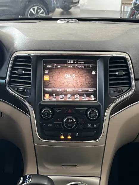 JEEP Grand Cherokee 3.0 V6 24V 4P 4X4 LIMITED TURBO DIESEL AUTOMTICO, Foto 8