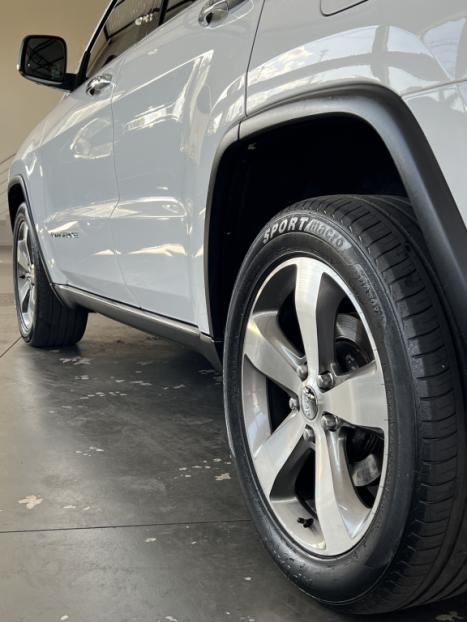 JEEP Grand Cherokee 3.0 V6 24V 4P 4X4 LIMITED TURBO DIESEL AUTOMTICO, Foto 16