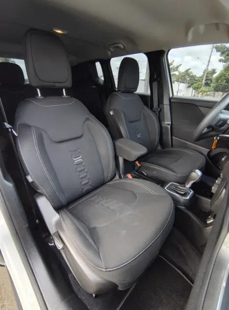 JEEP Renegade 1.3 16V 4P FLEX T270 SPORT TURBO AUTOMTICO, Foto 9