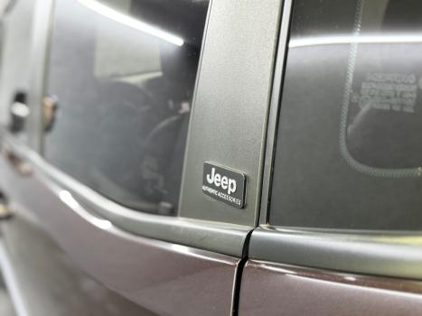 JEEP Renegade 1.8 16V 4P LIMITED FLEX AUTOMTICO, Foto 10