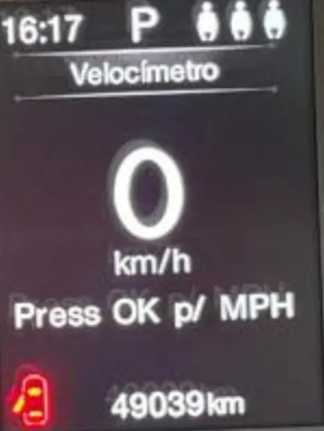 JEEP Renegade 2.0 16V 4P TURBO DIESEL LONGITUDE 4X4 AUTOMTICO, Foto 13