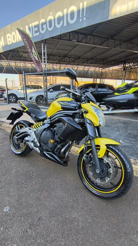 KAWASAKI ER-6N 650 ABS, Foto 1