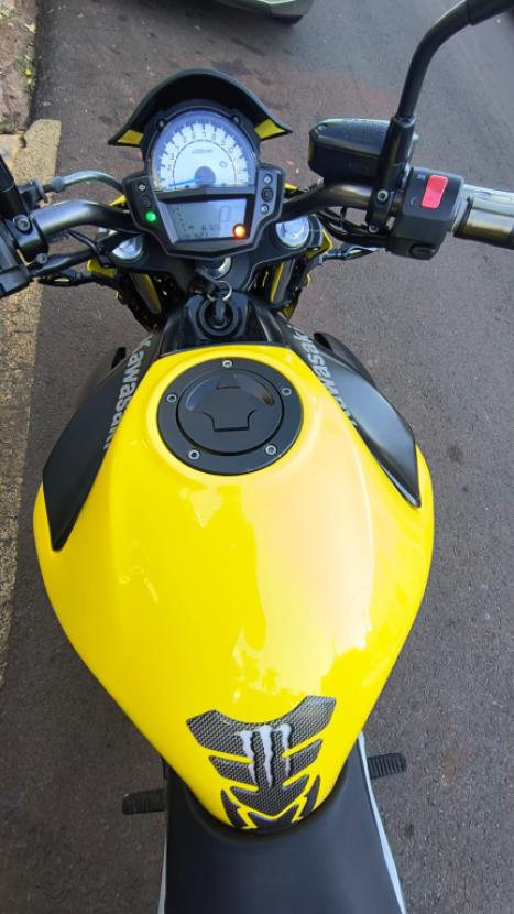 KAWASAKI ER-6N 650 ABS, Foto 3