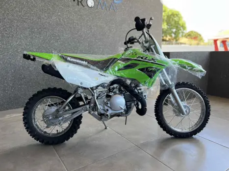 KAWASAKI KLX 110 , Foto 3