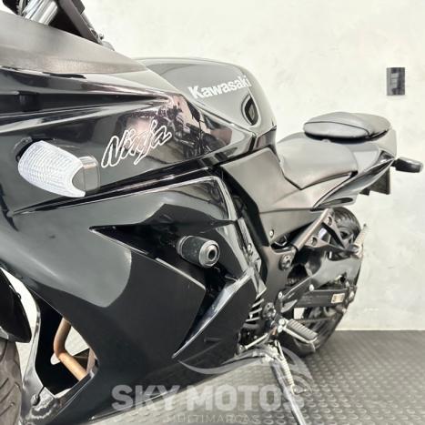 KAWASAKI Ninja 250 R, Foto 11