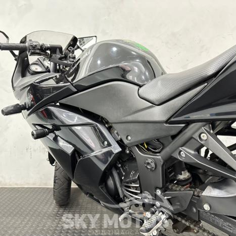 KAWASAKI Ninja 250 R, Foto 12