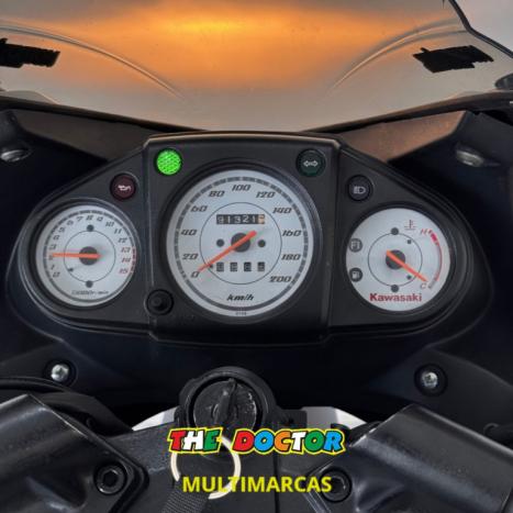 KAWASAKI Ninja 250 R, Foto 7