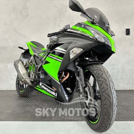 KAWASAKI Ninja 300 ABS, Foto 4