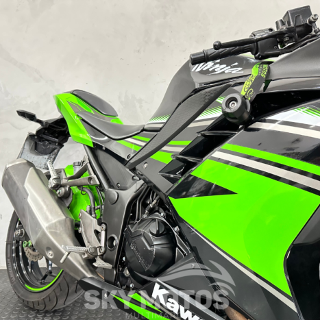 KAWASAKI Ninja 300 ABS, Foto 6