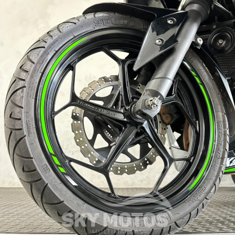 KAWASAKI Ninja 300 ABS, Foto 17