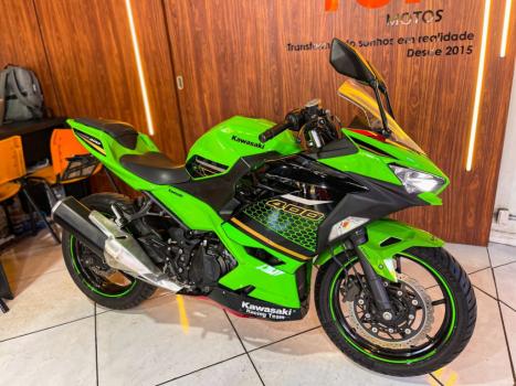 KAWASAKI Ninja 400 , Foto 2