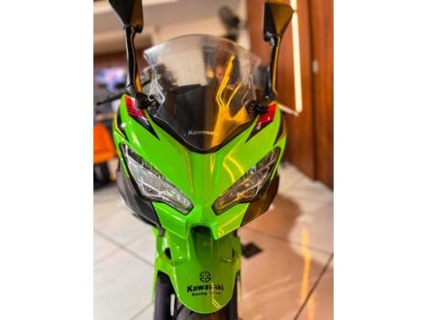 KAWASAKI Ninja 400 , Foto 6