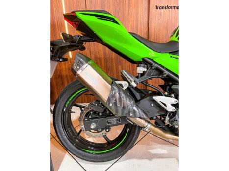 KAWASAKI Ninja 400 , Foto 10