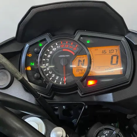 KAWASAKI Versys 300 X, Foto 2