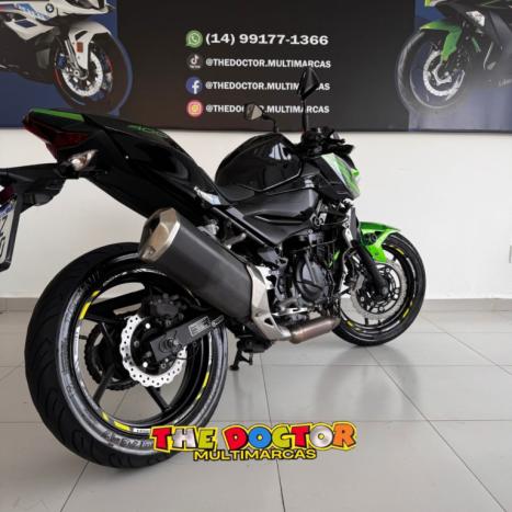 KAWASAKI Z 400 ABS, Foto 10