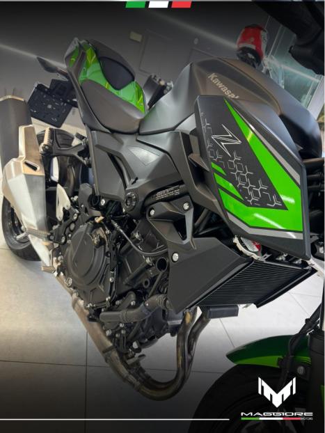KAWASAKI Z 400 ABS, Foto 8