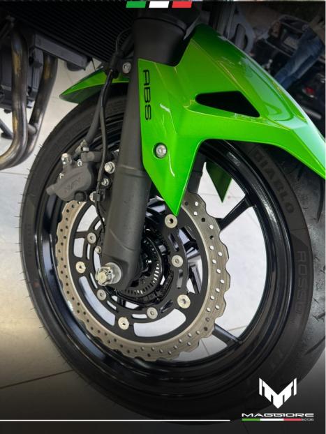 KAWASAKI Z 400 ABS, Foto 11